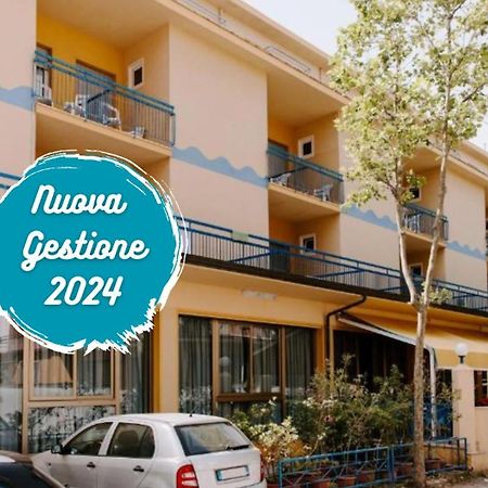 Hotel Edward Bellaria-Igea Marina Dış mekan fotoğraf