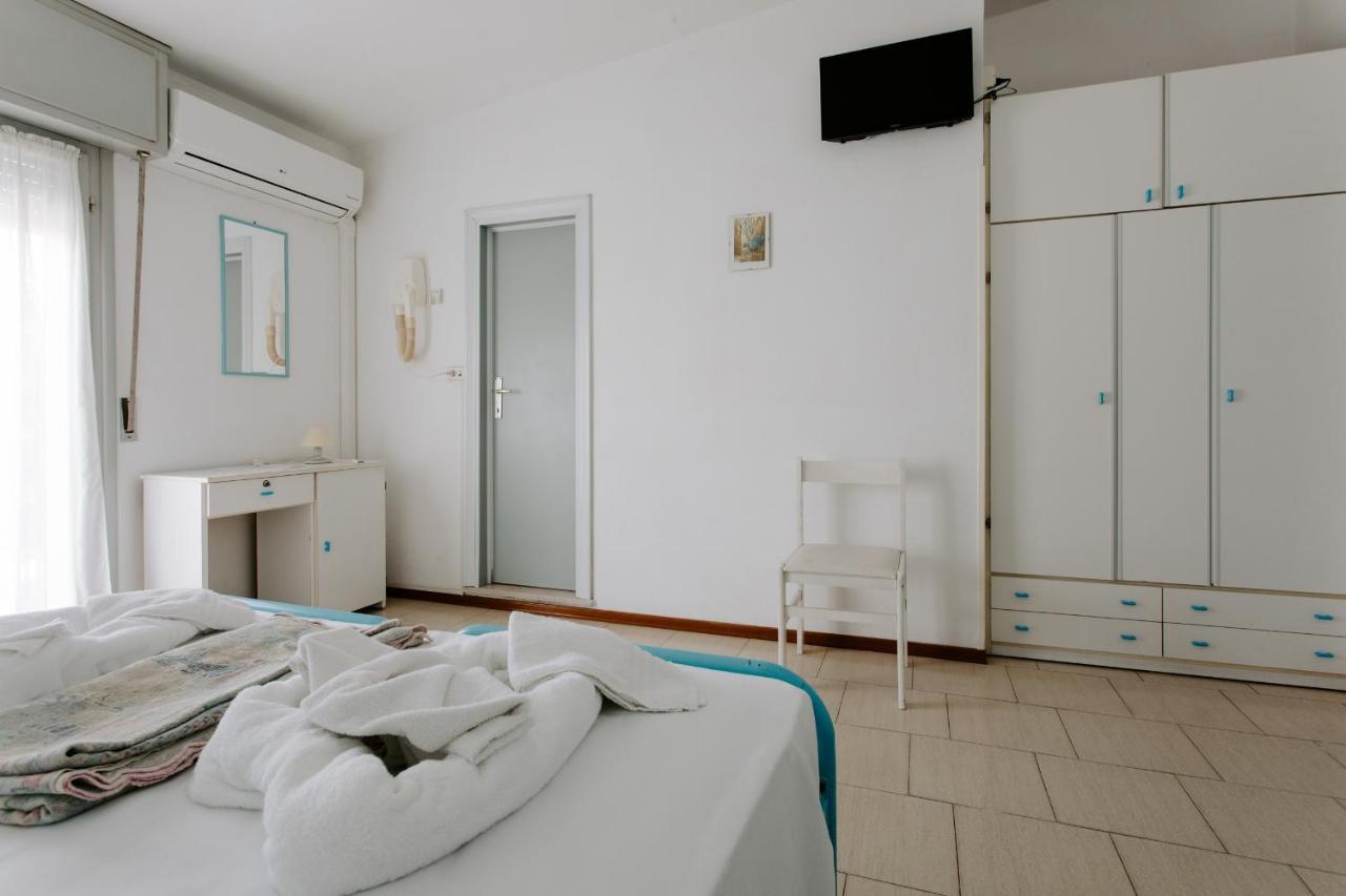 Hotel Edward Bellaria-Igea Marina Dış mekan fotoğraf