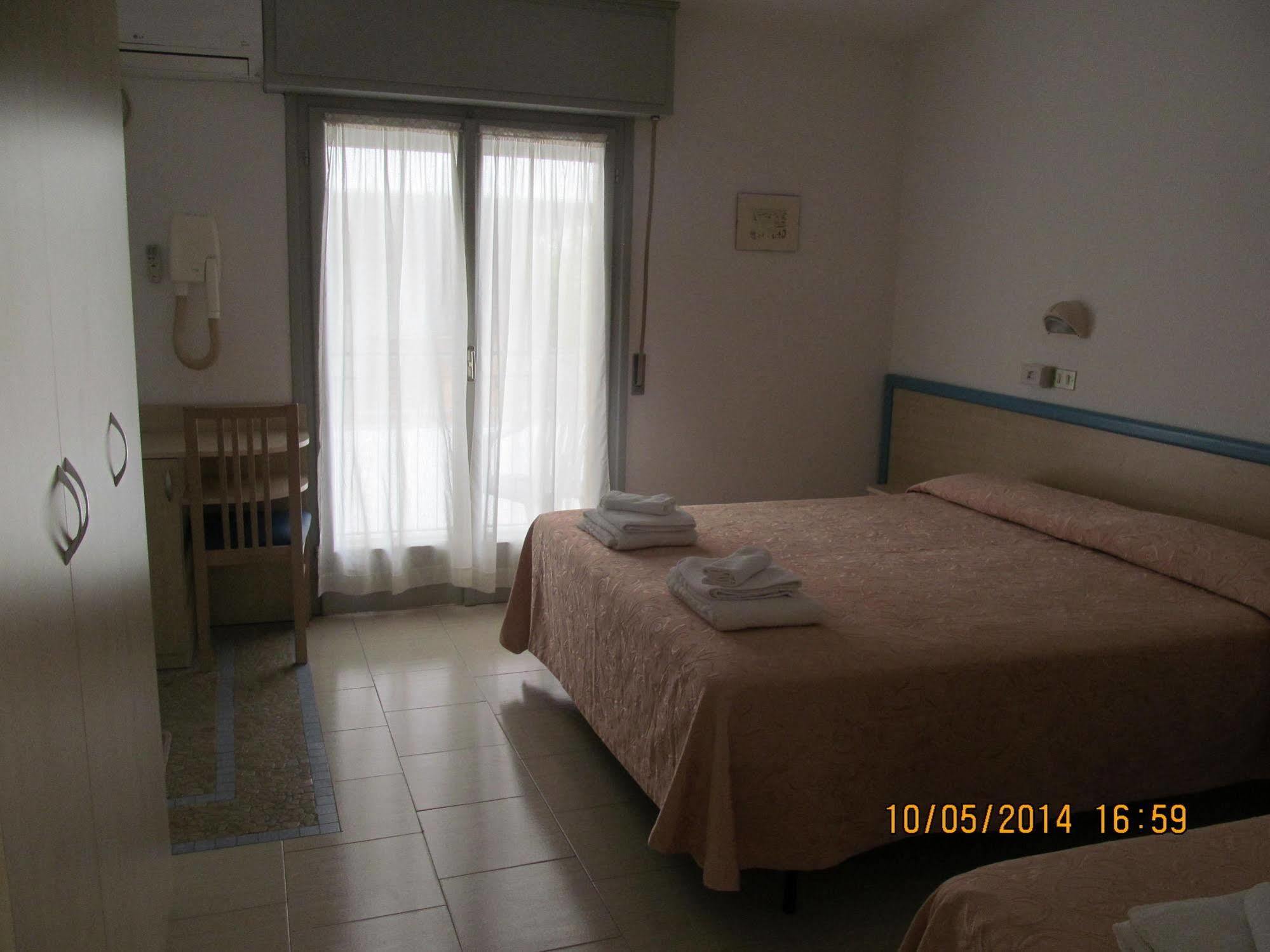 Hotel Edward Bellaria-Igea Marina Dış mekan fotoğraf